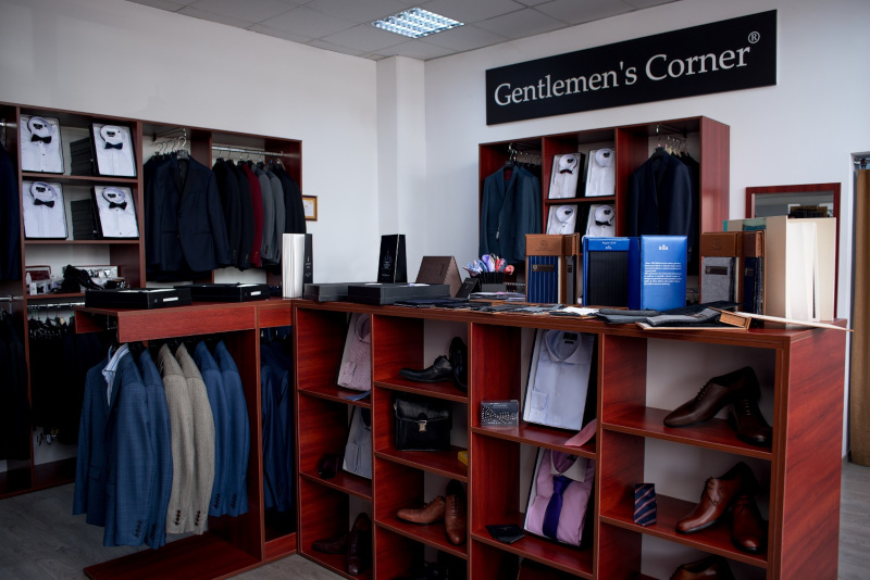 Gentlemen's Corner Store - Apaca